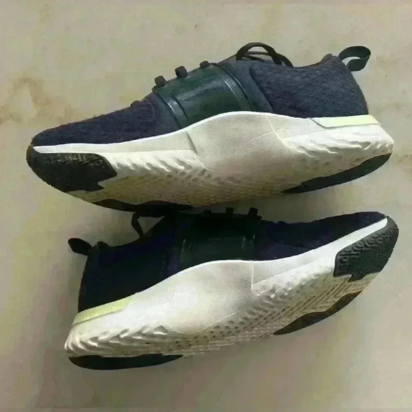 Nike Renew In-Season Tr 10 Womens Fitness Workout Athletic Shoes women’s size 8. - Picture 2 of 9